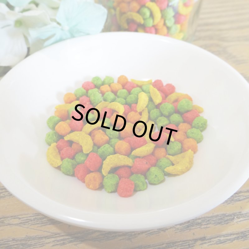 画像2: CAP! 鳥の餌 賞味期限2026/10/20ズプリーム フルーツブレンド M オカメインコ 17.5#(7.94kg) (2)