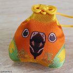 画像2: 【七沢観音寺】インコ御守　コガネメキシコインコ（金運）★ (2)